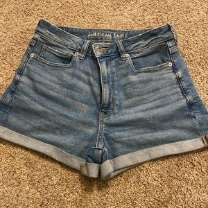 American Eagle mom shorts